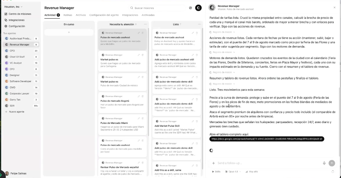 Houston mostrando al Revenue Manager trabajando por etapas: paridad de tarifas, acciones de revenue, motores de demanda y resumen, con el enlace al Google Sheets al final